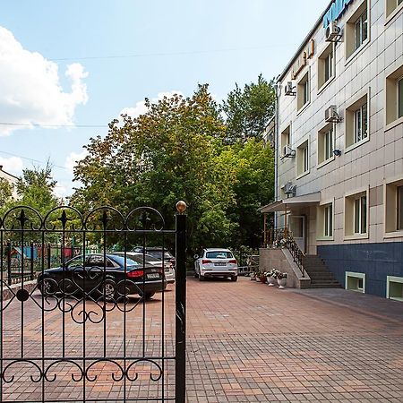 Hotel Topaz Astana Zewnętrze zdjęcie