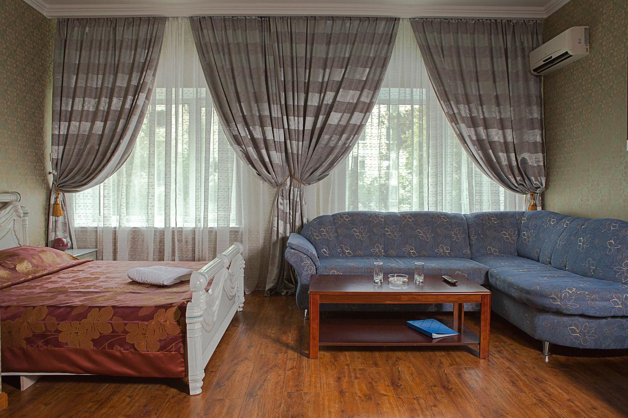 Hotel Topaz Astana Zewnętrze zdjęcie