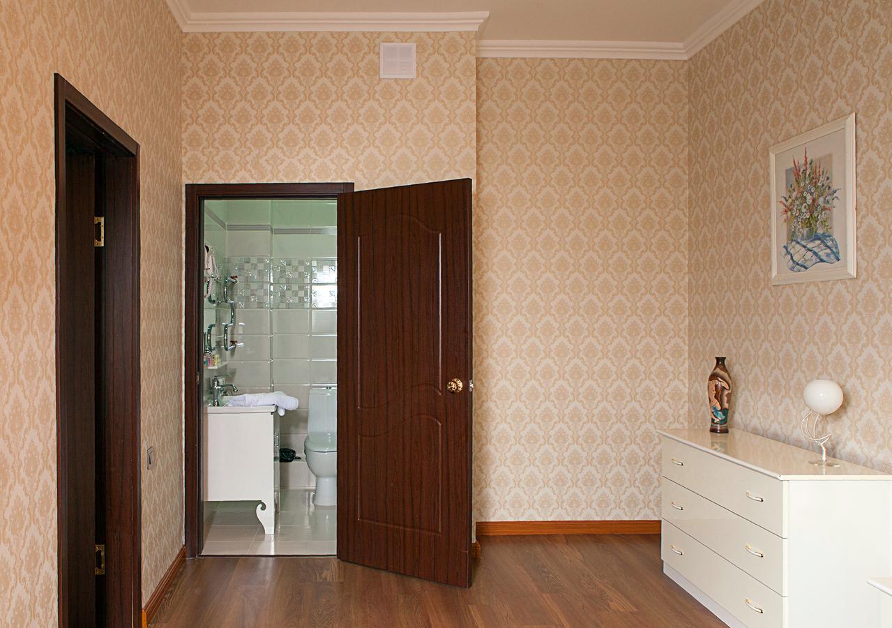 Hotel Topaz Astana Zewnętrze zdjęcie