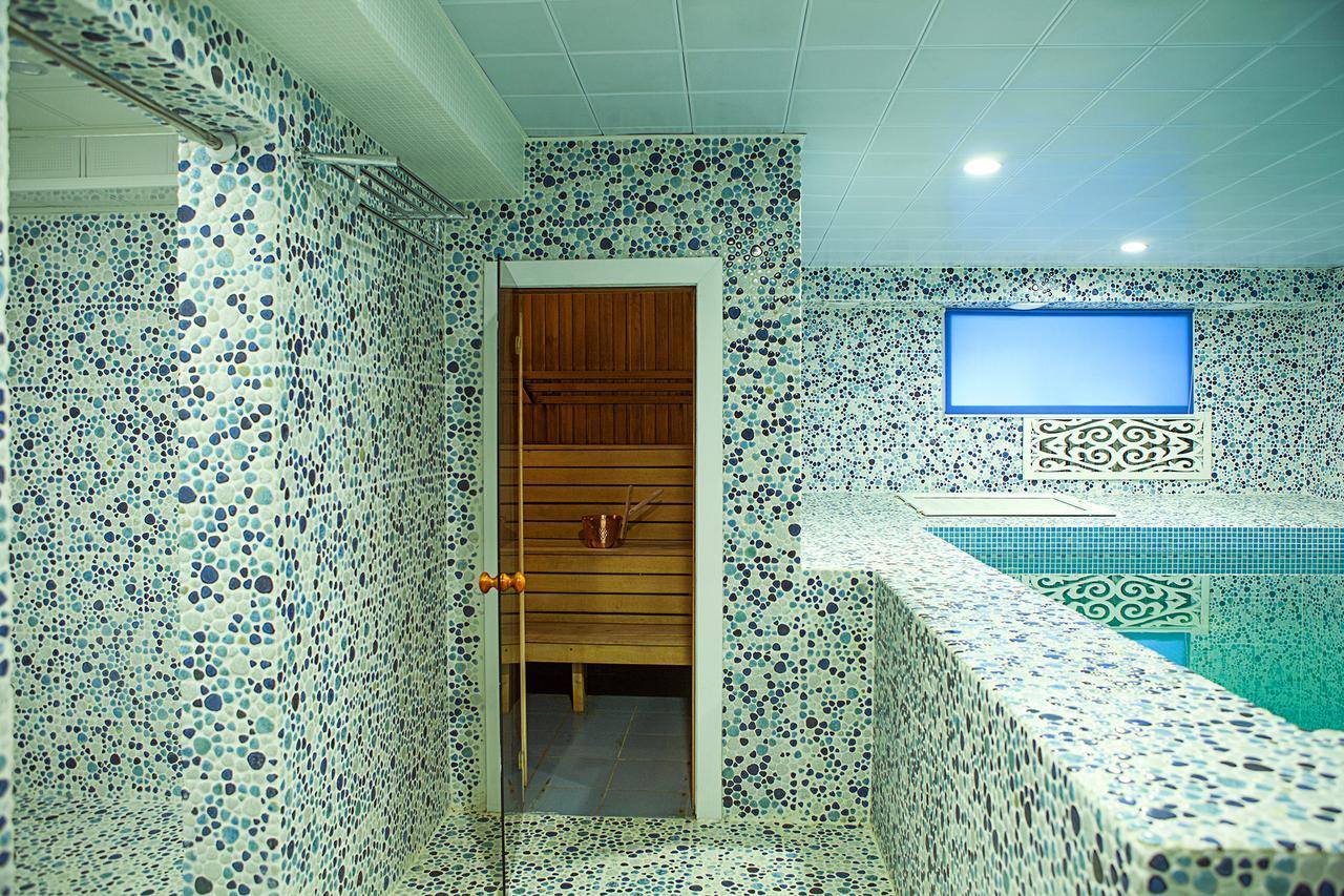Hotel Topaz Astana Zewnętrze zdjęcie