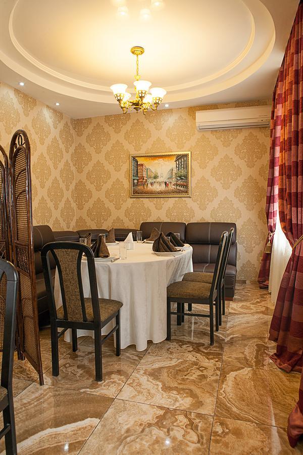 Hotel Topaz Astana Zewnętrze zdjęcie